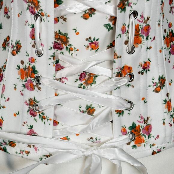 Corset Story Overbust Corset in White Floral Print | 6 - Picture 7 of 11
